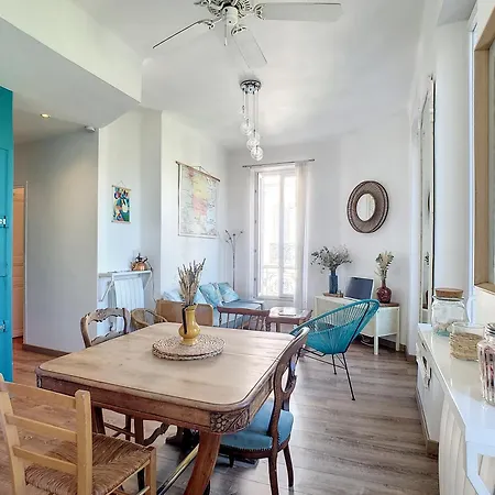 Casa Blue Sur Jolie Place Proche Du Vieux Port By Laconciergerie13 La Ciotat