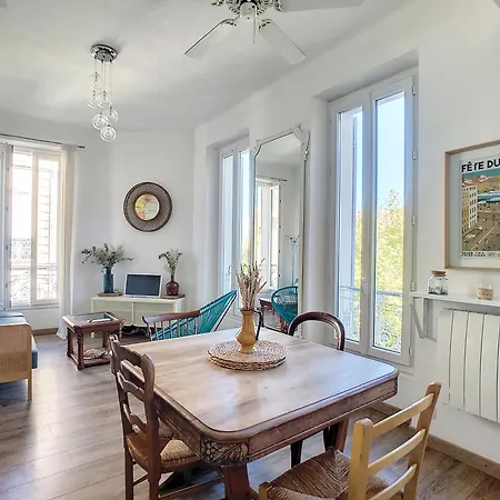 Casa Blue Sur Jolie Place Proche Du Vieux Port By Laconciergerie13 * La Ciotat